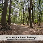 Ostsee-urlaub-zempin Direkt Am Kuestenwald, Nur Wenige Minuten Zum Strand, Optimal Fuer Paare Mit 1 Hund Bis 45 Cm Schulterhoehe Daire
