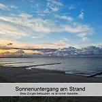 Apartament Ostsee-urlaub-zempin Direkt Am Kuestenwald, Nur Wenige Minuten Zum Strand, Optimal Fuer Paare Mit 1 Hund Bis 45 Cm Schulterhoehe