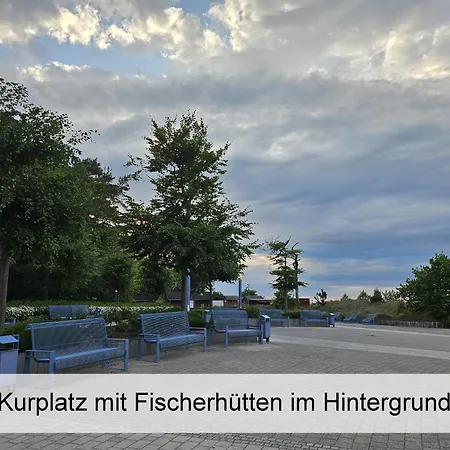 Ostsee-urlaub-zempin Direkt Am Küstenwald, Nur Wenige Minuten Zum Strand, Optimal Für Paare Mit 1 Hund Bis 45 Cm Schulterhöhe Apartment