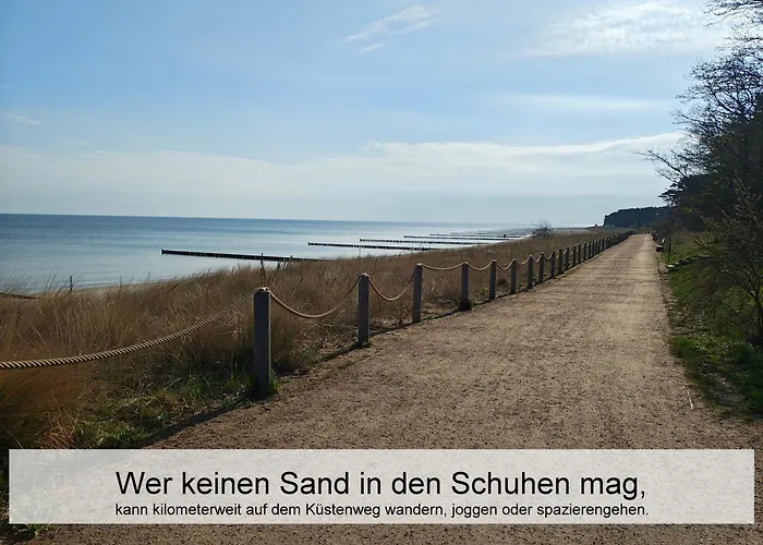 Ostsee-urlaub-zempin Direkt Am Kuestenwald, Nur Wenige Minuten Zum Strand, Optimal Fuer Paare Mit 1 Hund Bis 45 Cm Schulterhoehe زيمبين